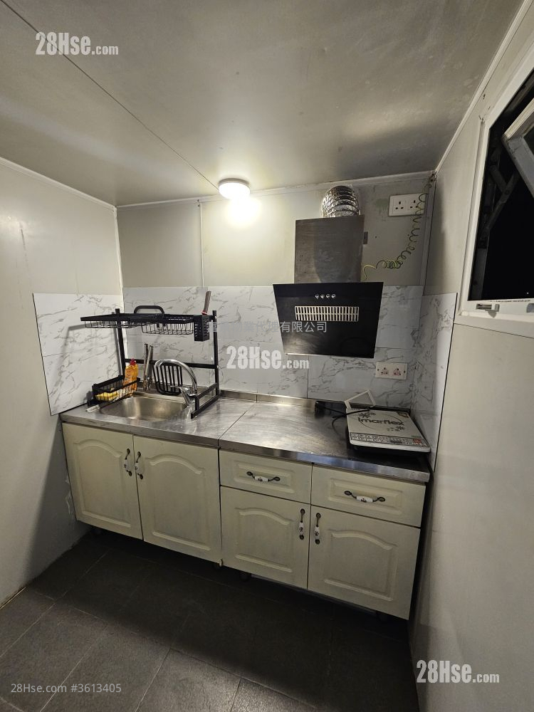 村屋 租盤 2 房 , 1 浴室 653 平方呎 村屋 租盤 2 房 , 1 浴室 653 平方呎