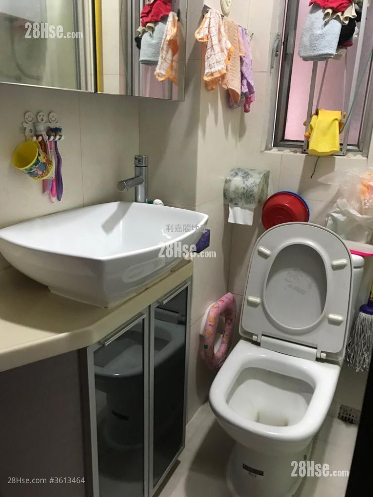 翠怡花園 售盤 2 房 , 1 浴室 392 平方呎 翠怡花園 售盤 2 房 , 1 浴室 392 平方呎