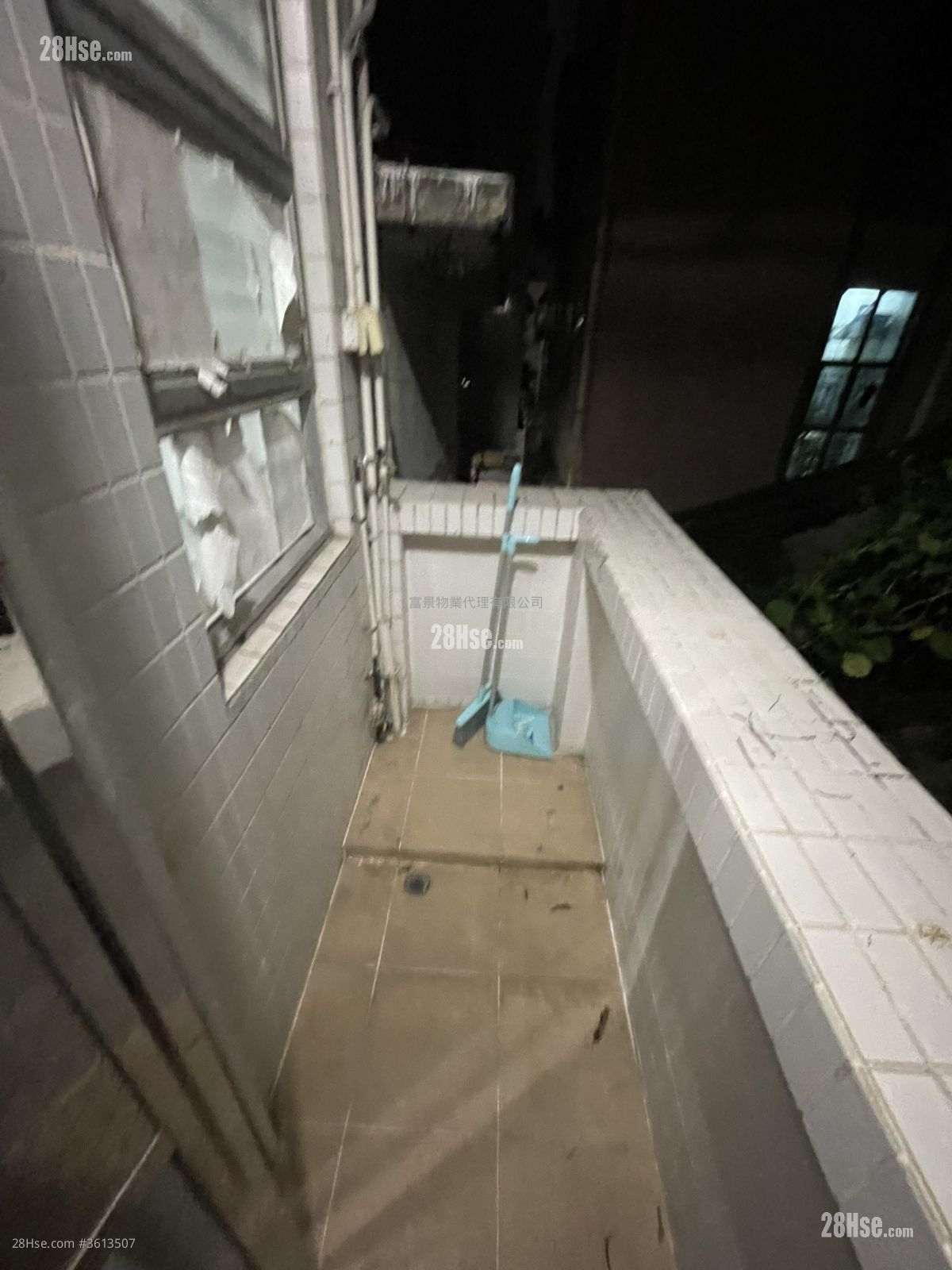 鍾屋村 租盤 1 房 , 1 浴室 300 平方呎 鍾屋村 租盤 1 房 , 1 浴室 300 平方呎