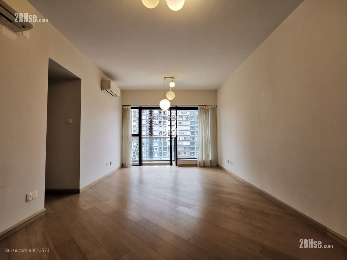 Park Signature Sell 3 Bedrooms , 2 Bathrooms 773 ft² Park Signature Sell 3 Bedrooms , 2 Bathrooms 773 ft²