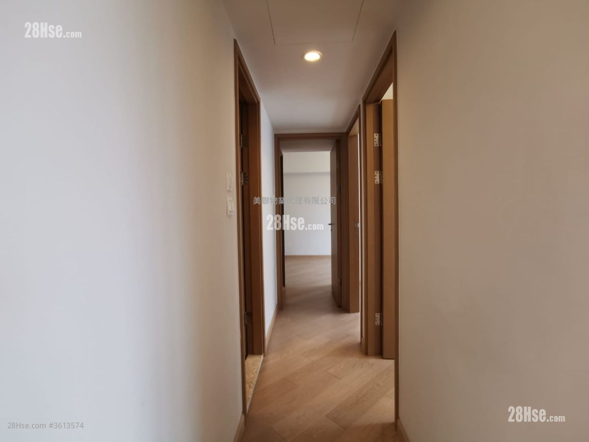 Park Signature Sell 3 Bedrooms , 2 Bathrooms 773 ft² Park Signature Sell 3 Bedrooms , 2 Bathrooms 773 ft²
