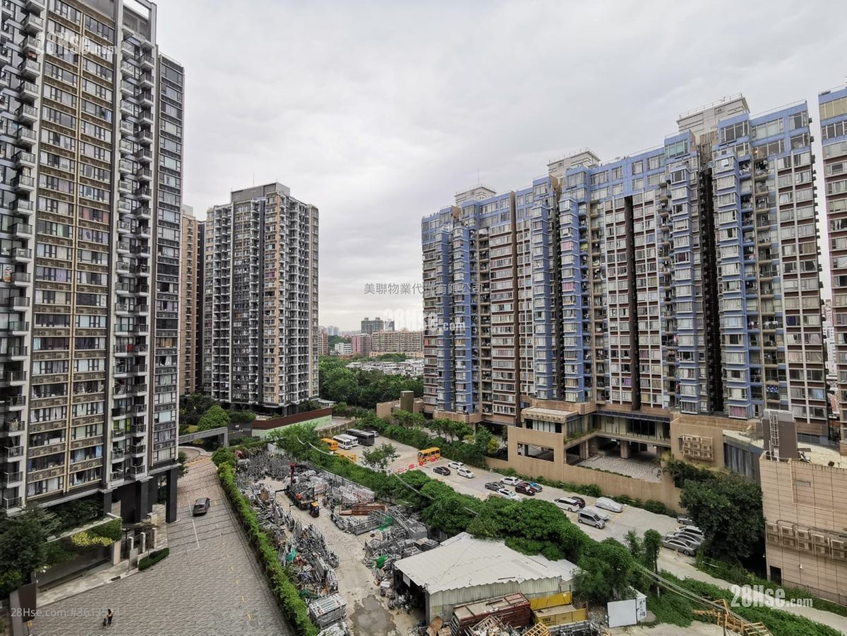 Park Signature Sell 3 Bedrooms , 2 Bathrooms 773 ft² Park Signature Sell 3 Bedrooms , 2 Bathrooms 773 ft²