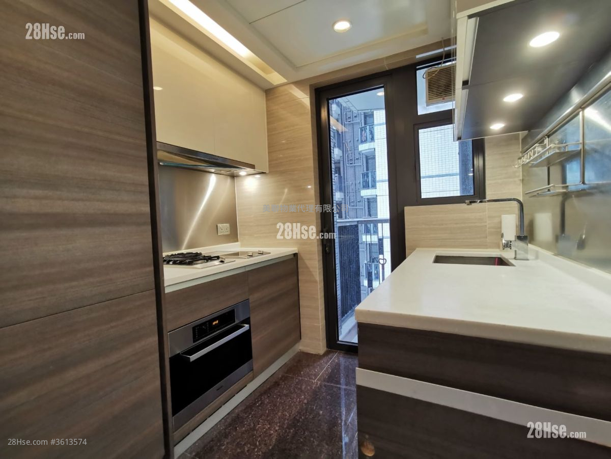 Park Signature Sell 3 Bedrooms , 2 Bathrooms 773 ft² Park Signature Sell 3 Bedrooms , 2 Bathrooms 773 ft²