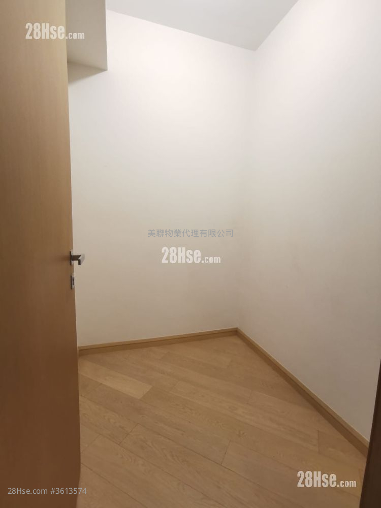 Park Signature Sell 3 Bedrooms , 2 Bathrooms 773 ft² Park Signature Sell 3 Bedrooms , 2 Bathrooms 773 ft²
