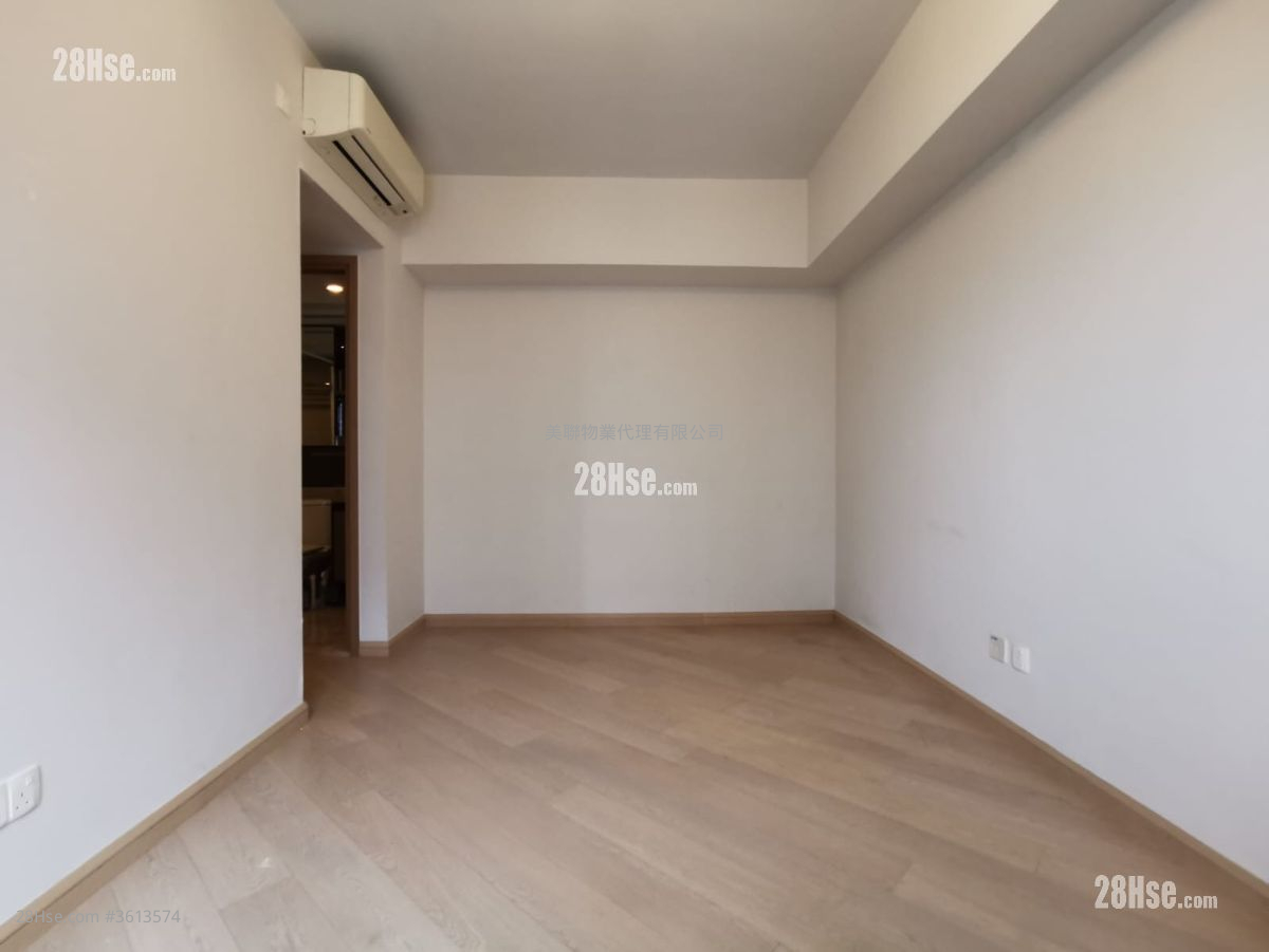 Park Signature Sell 3 Bedrooms , 2 Bathrooms 773 ft² Park Signature Sell 3 Bedrooms , 2 Bathrooms 773 ft²