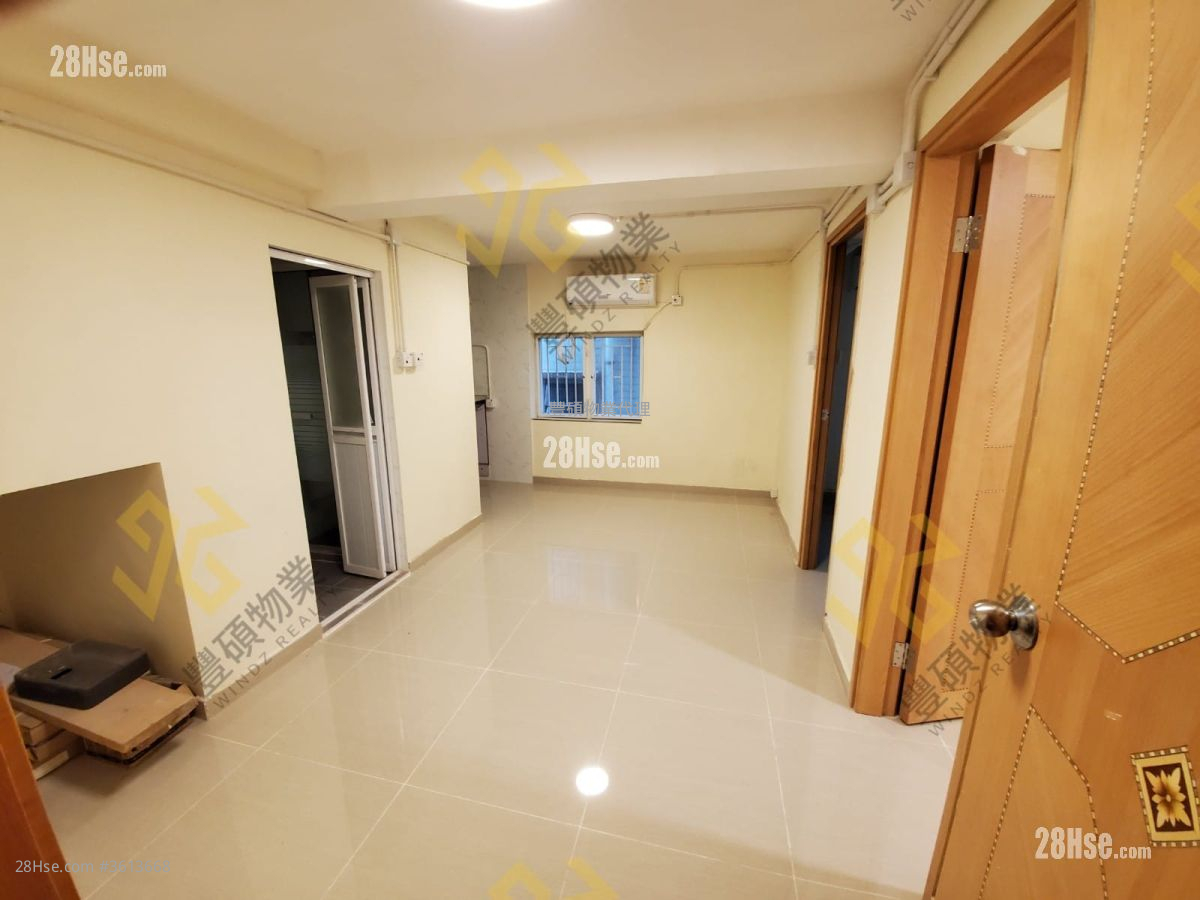 Village Rental 2 Bedrooms , 1 Bathroom Village Rental 2 Bedrooms , 1 Bathroom