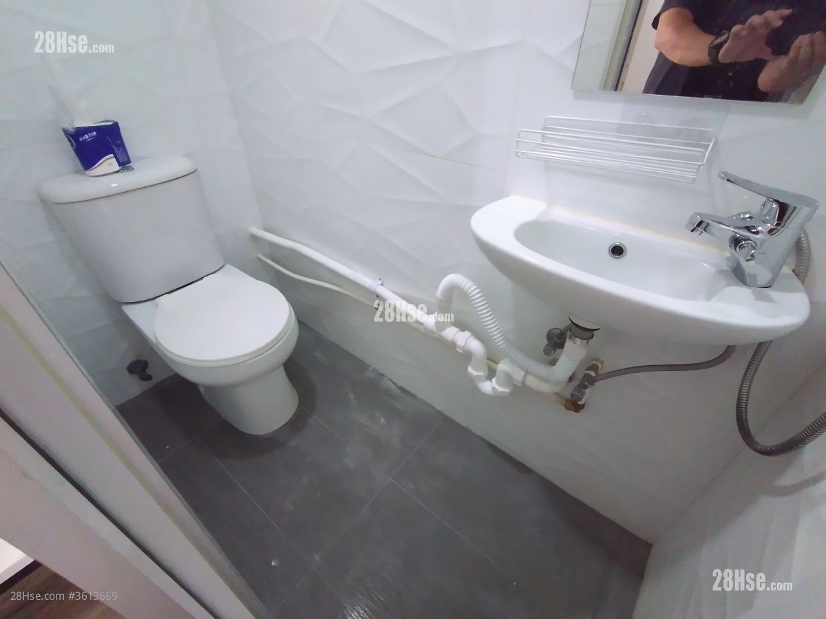 Chinese Mansion Rental 1 Bathroom 100 ft² Chinese Mansion Rental 1 Bathroom 100 ft²
