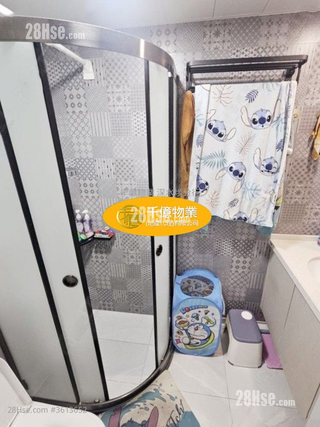 Hoi Lok Court Sell 3 Bedrooms , 2 Bathrooms 631 ft² Hoi Lok Court Sell 3 Bedrooms , 2 Bathrooms 631 ft²