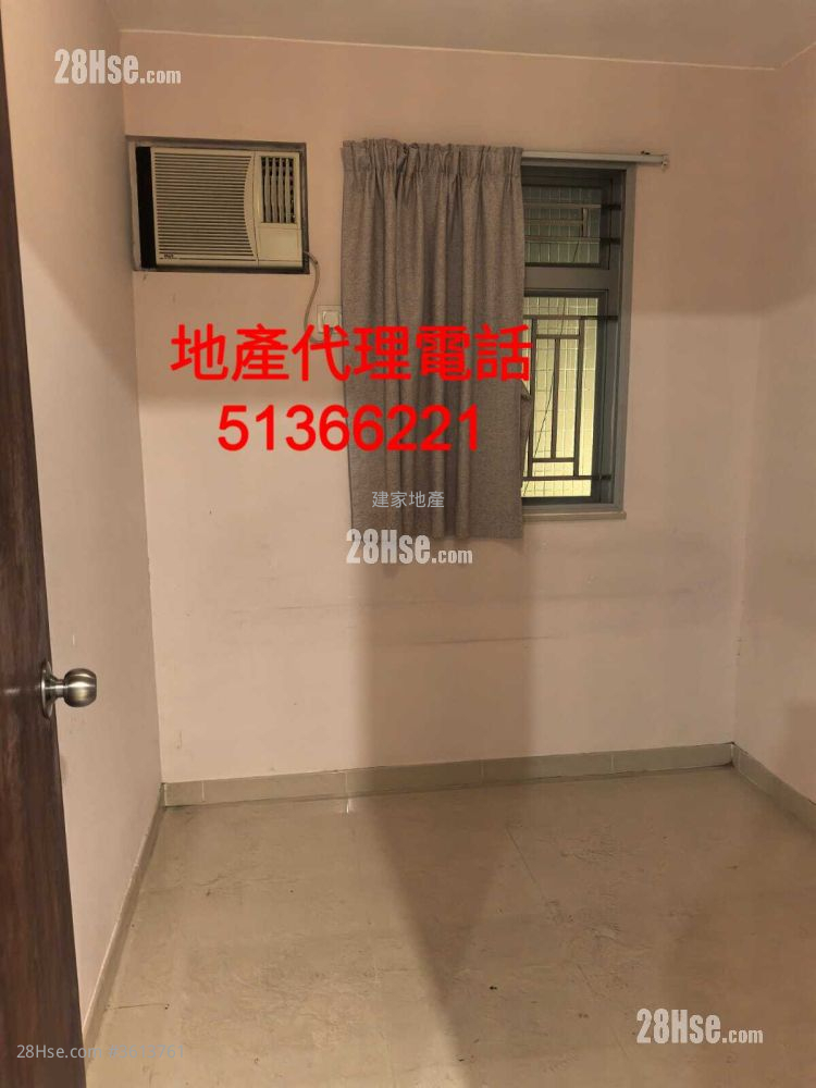 Village Rental 2 Bedrooms , 1 Bathroom 610 ft² Village Rental 2 Bedrooms , 1 Bathroom 610 ft²