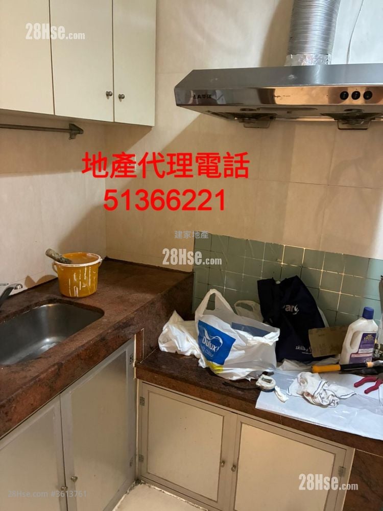 Village Rental 2 Bedrooms , 1 Bathroom 610 ft² Village Rental 2 Bedrooms , 1 Bathroom 610 ft²