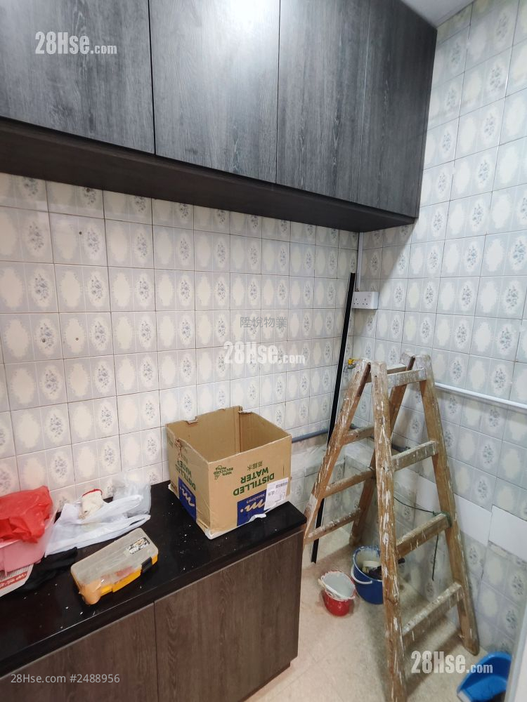 Kin Lee Building Rental 2 Bedrooms , 1 Bathroom 355 ft² Kin Lee Building Rental 2 Bedrooms , 1 Bathroom 355 ft²