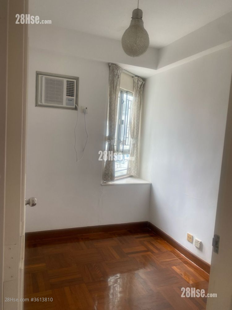 Rhine Garden Sell 3 Bedrooms , 2 Bathrooms 681 ft² Rhine Garden Sell 3 Bedrooms , 2 Bathrooms 681 ft²