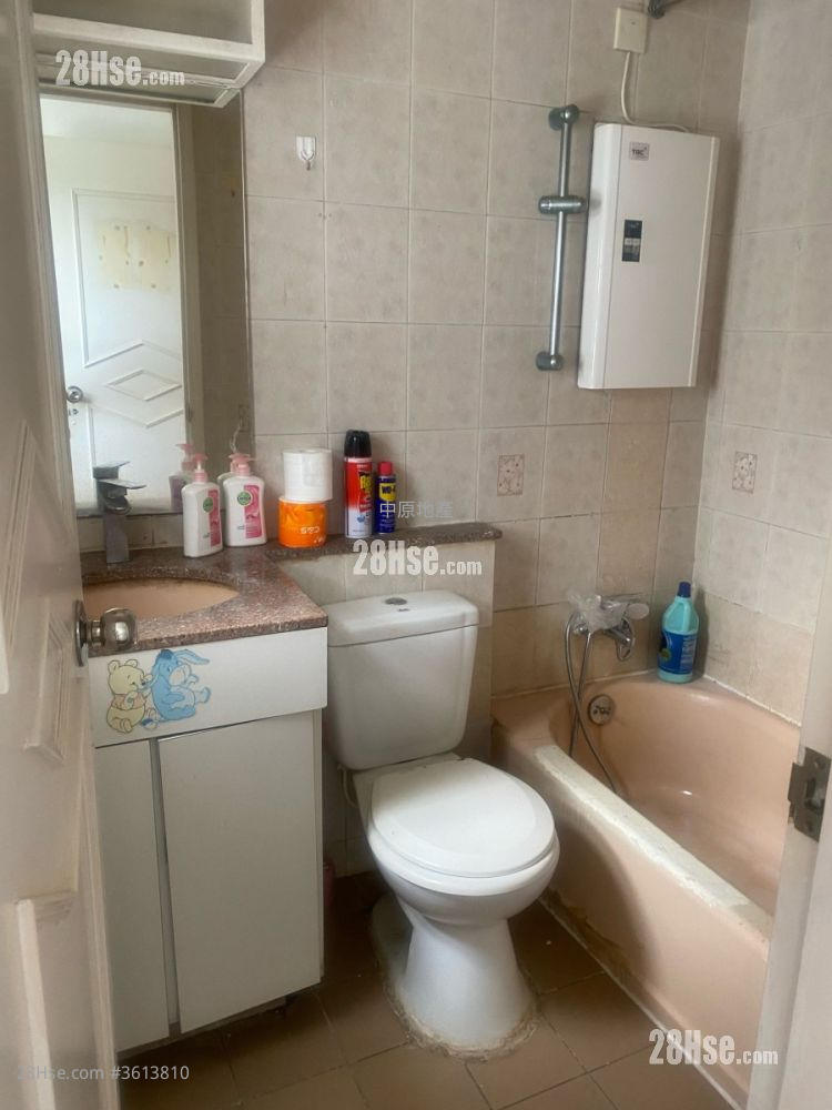 Rhine Garden Sell 3 Bedrooms , 2 Bathrooms 681 ft² Rhine Garden Sell 3 Bedrooms , 2 Bathrooms 681 ft²