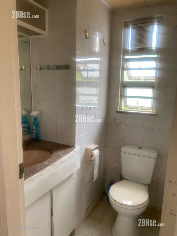 Rhine Garden Sell 3 Bedrooms , 2 Bathrooms 681 ft² Rhine Garden Sell 3 Bedrooms , 2 Bathrooms 681 ft²