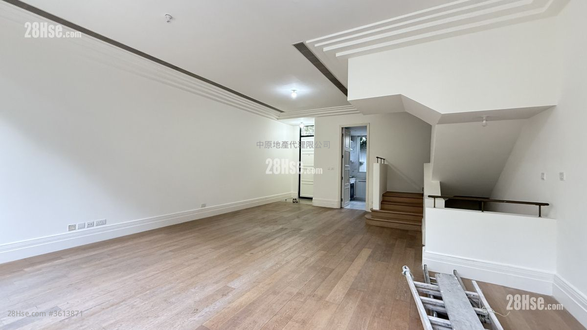 Le Cap Sell 4 Bedrooms , 3 Bathrooms 2,085 ft² Le Cap Sell 4 Bedrooms , 3 Bathrooms 2,085 ft²