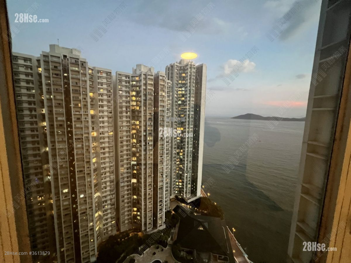 South Horizons Rental 3 Bedrooms , 2 Bathrooms 639 ft² South Horizons Rental 3 Bedrooms , 2 Bathrooms 639 ft²