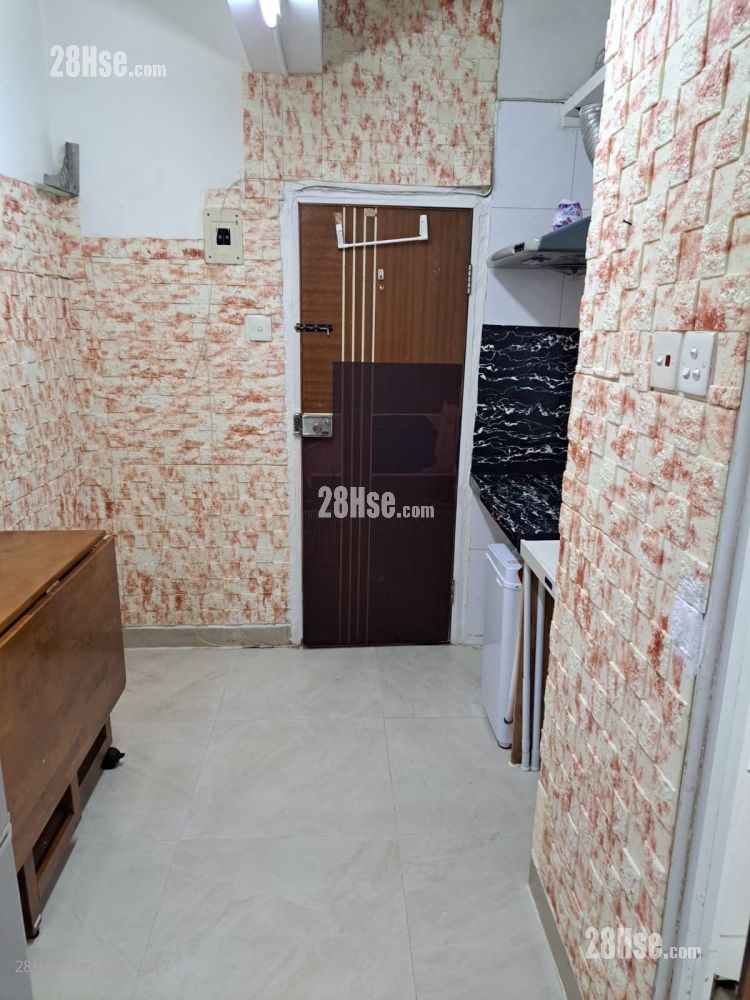 68, Un Chau St. Rental 1 Bedroom 160 ft² 68, Un Chau St. Rental 1 Bedroom 160 ft²