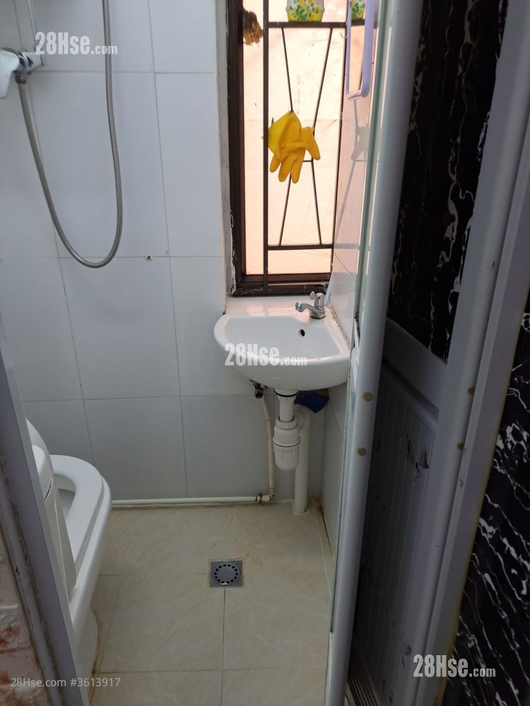 68, Un Chau St. Rental 1 Bedroom 160 ft² 68, Un Chau St. Rental 1 Bedroom 160 ft²