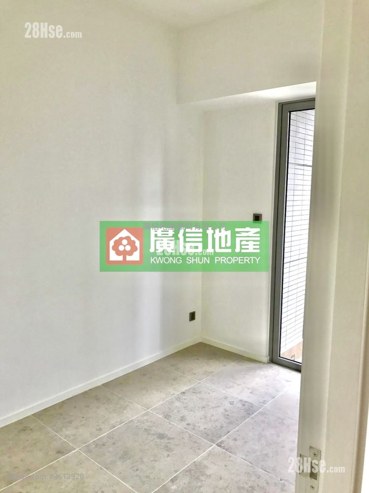Skypark Sell 1 Bedroom , 1 Bathroom 404 ft² Skypark Sell 1 Bedroom , 1 Bathroom 404 ft²