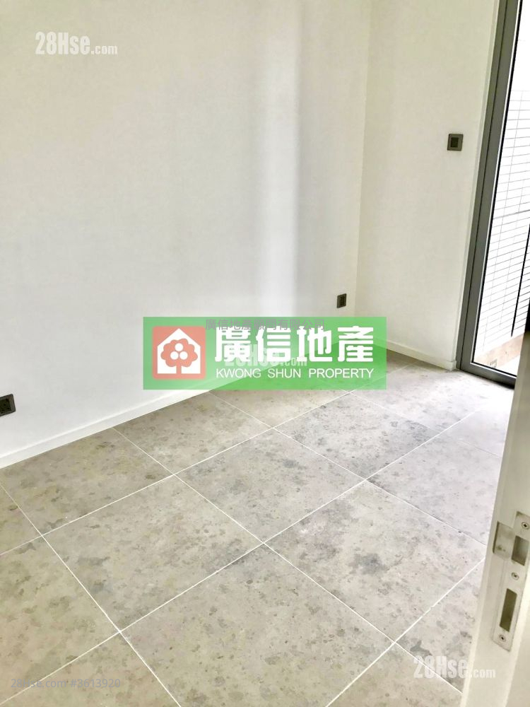 Skypark Sell 1 Bedroom , 1 Bathroom 404 ft² Skypark Sell 1 Bedroom , 1 Bathroom 404 ft²