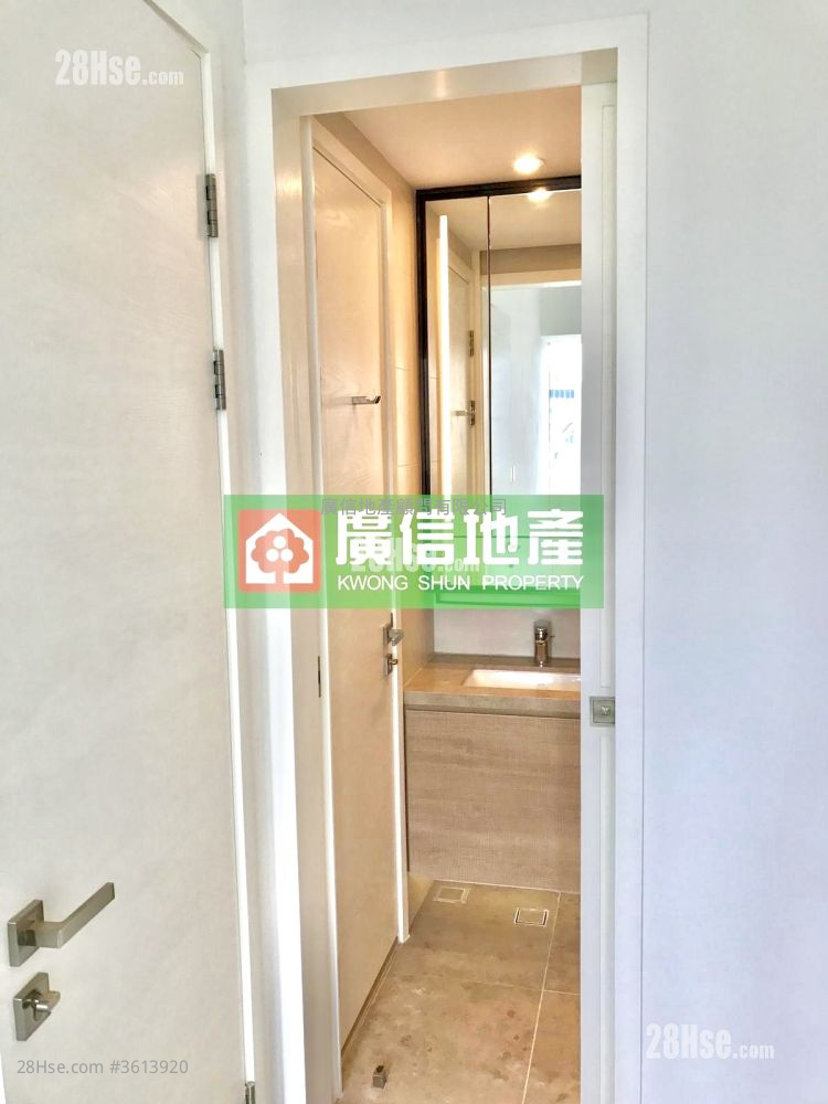Skypark Sell 1 Bedroom , 1 Bathroom 404 ft² Skypark Sell 1 Bedroom , 1 Bathroom 404 ft²