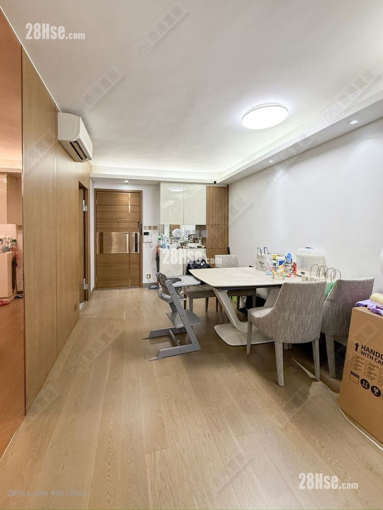 Dynasty Heights Rental 3 Bedrooms , 2 Bathrooms 955 ft² Dynasty Heights Rental 3 Bedrooms , 2 Bathrooms 955 ft²
