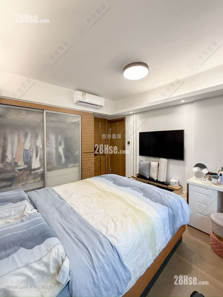 Dynasty Heights Rental 3 Bedrooms , 2 Bathrooms 955 ft² Dynasty Heights Rental 3 Bedrooms , 2 Bathrooms 955 ft²
