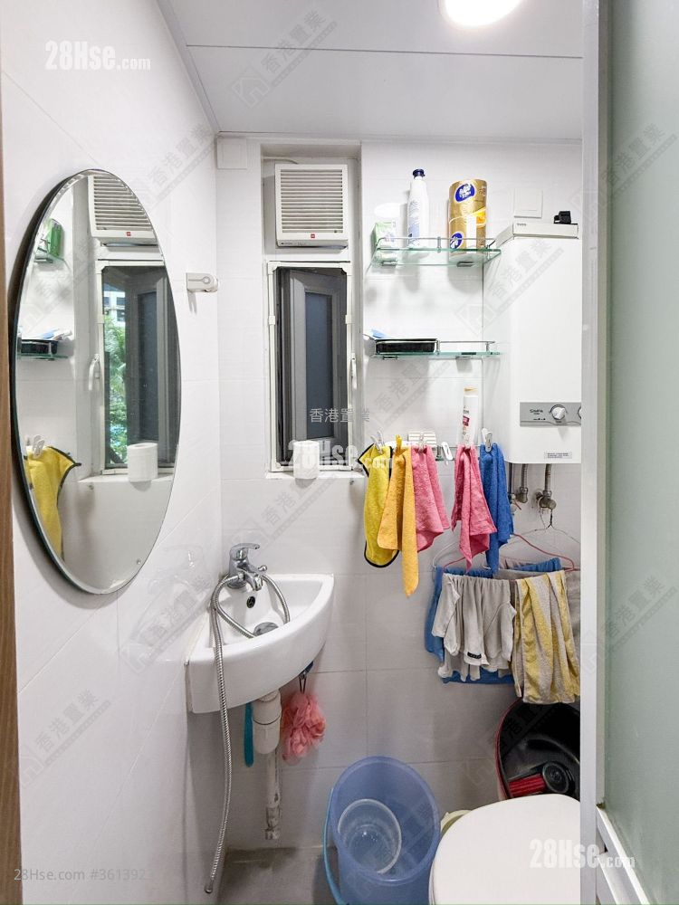 Dynasty Heights Rental 3 Bedrooms , 2 Bathrooms 955 ft² Dynasty Heights Rental 3 Bedrooms , 2 Bathrooms 955 ft²