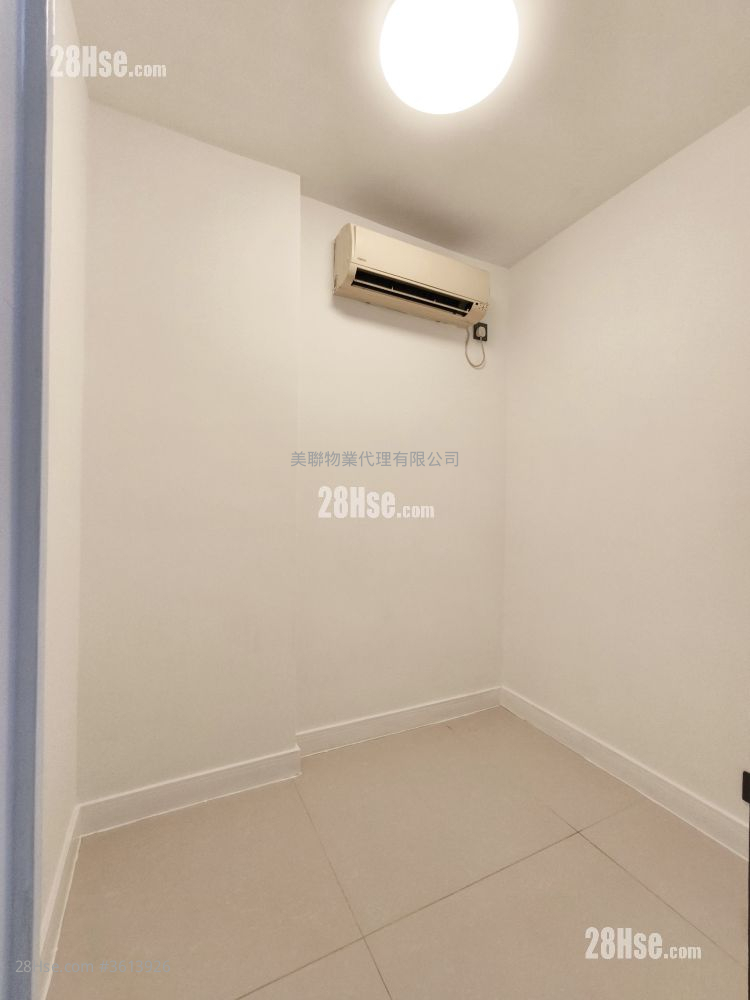 Mei Foo Sun Chuen Sell 3 Bedrooms , 2 Bathrooms 554 ft² Mei Foo Sun Chuen Sell 3 Bedrooms , 2 Bathrooms 554 ft²