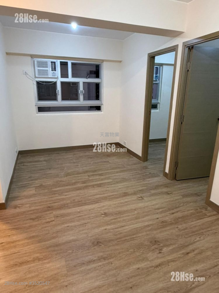 Whampoa Estate Rental 2 Bedrooms , 1 Bathroom 413 ft² Whampoa Estate Rental 2 Bedrooms , 1 Bathroom 413 ft²