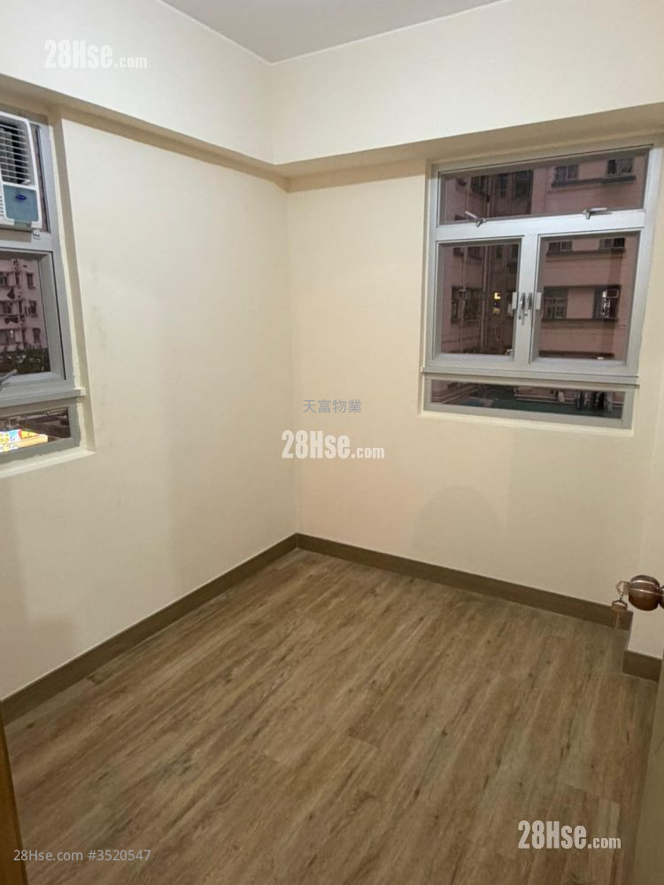 Whampoa Estate Rental 2 Bedrooms , 1 Bathroom 413 ft² Whampoa Estate Rental 2 Bedrooms , 1 Bathroom 413 ft²