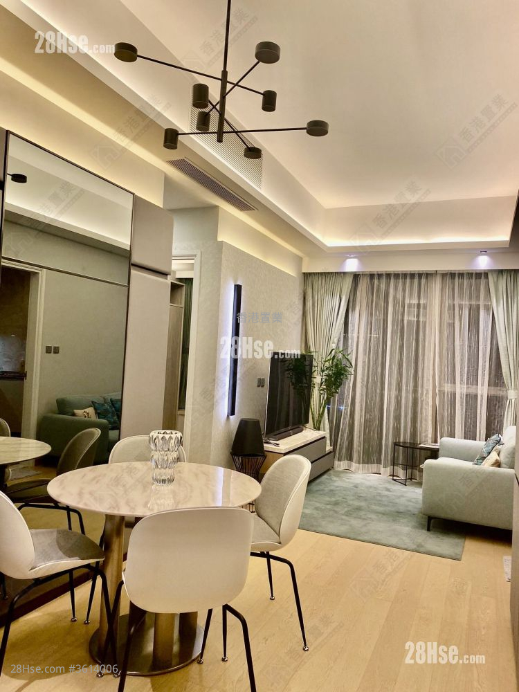 Grand Austin Sell 2 Bedrooms , 1 Bathroom 623 ft² Grand Austin Sell 2 Bedrooms , 1 Bathroom 623 ft²
