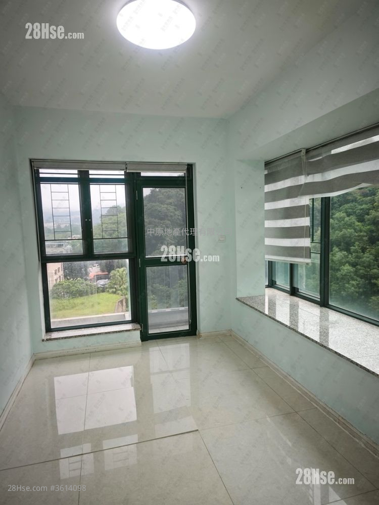 Mont Vert Sell 3 Bedrooms 735 ft² Mont Vert Sell 3 Bedrooms 735 ft²