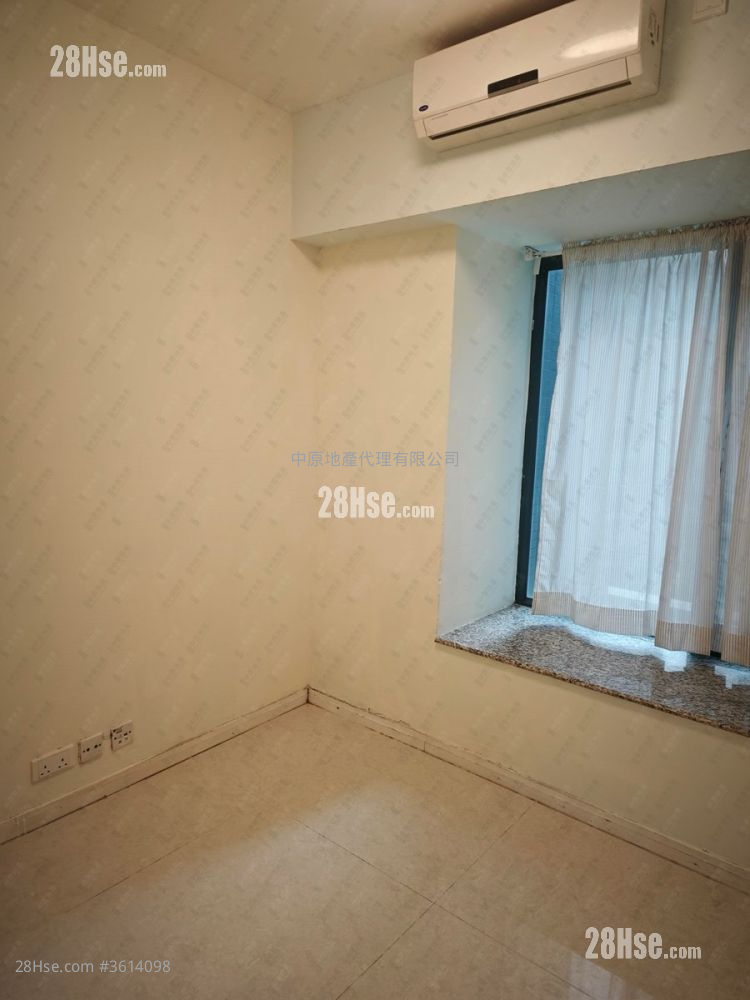 Mont Vert Sell 3 Bedrooms 735 ft² Mont Vert Sell 3 Bedrooms 735 ft²