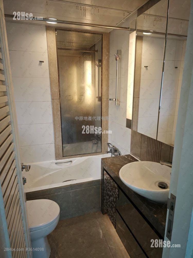 Mont Vert Sell 3 Bedrooms 735 ft² Mont Vert Sell 3 Bedrooms 735 ft²