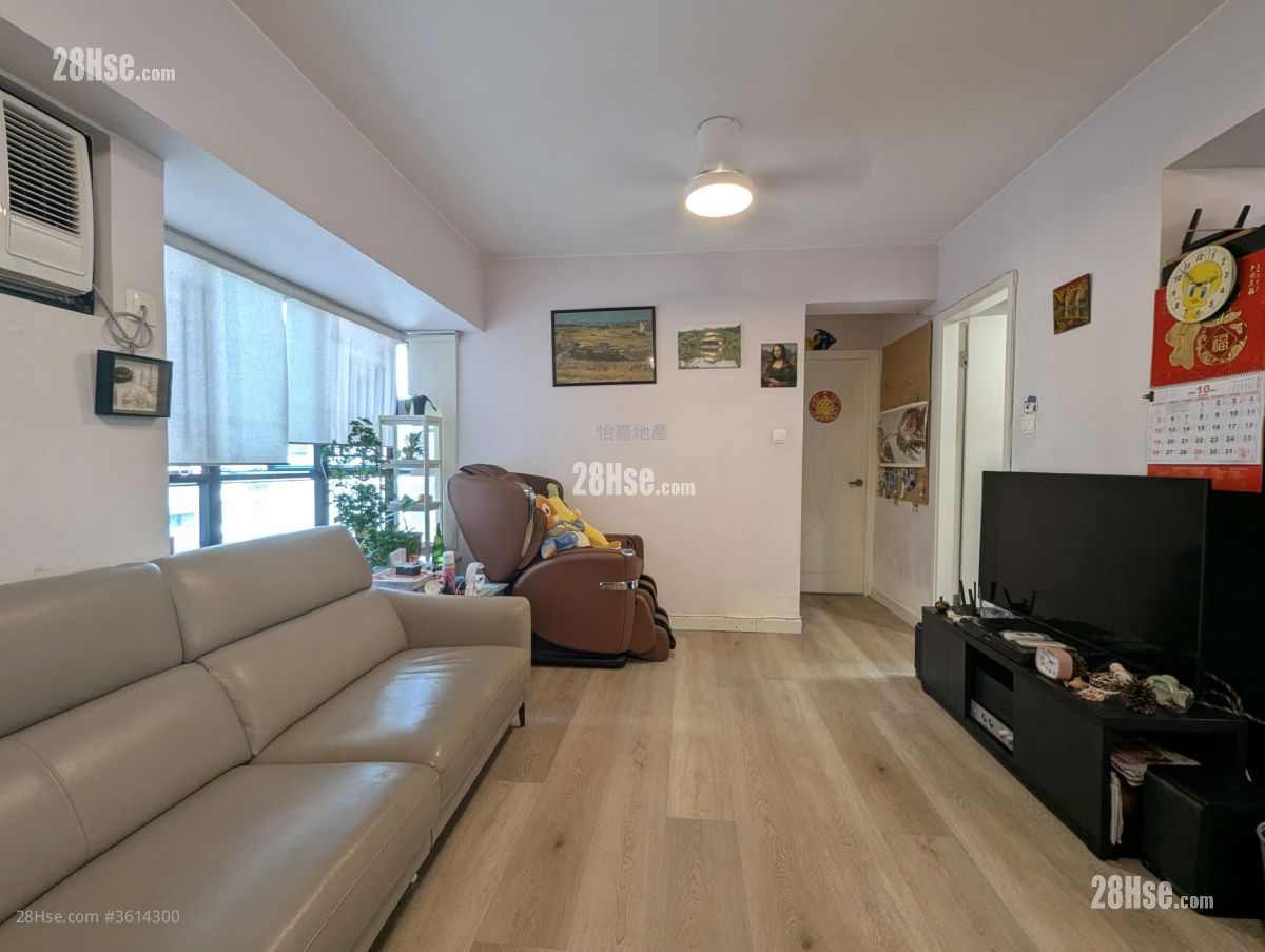 Scenic Rise Sell 2 Bedrooms , 2 Bathrooms 673 ft² Scenic Rise Sell 2 Bedrooms , 2 Bathrooms 673 ft²