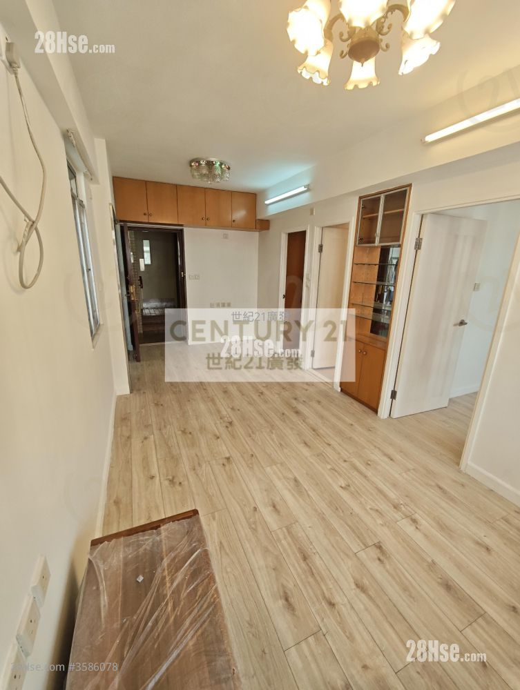 順昌大廈 租盤 2 房 , 1 浴室 395 平方呎