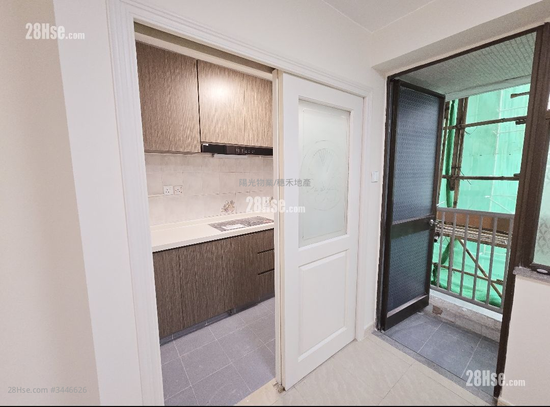 Sui Wo Court Rental 2 Bedrooms , 1 Bathroom Sui Wo Court Rental 2 Bedrooms , 1 Bathroom