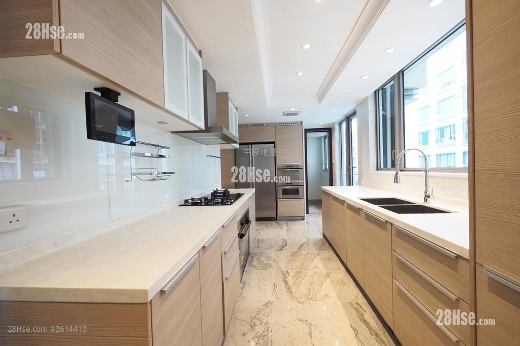 Mayfair By The Sea Rental 1,776 ft² Mayfair By The Sea Rental 1,776 ft²