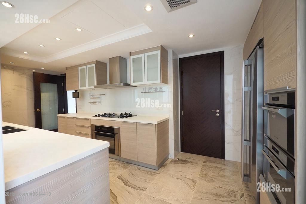 Mayfair By The Sea Rental 1,776 ft² Mayfair By The Sea Rental 1,776 ft²