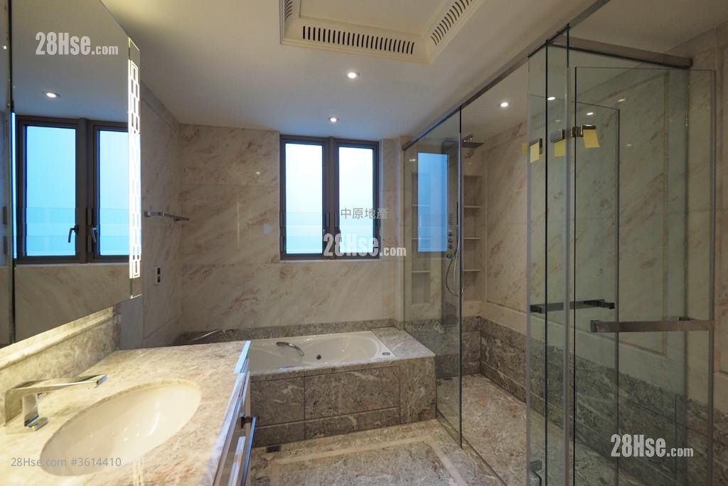 Mayfair By The Sea Rental 1,776 ft² Mayfair By The Sea Rental 1,776 ft²