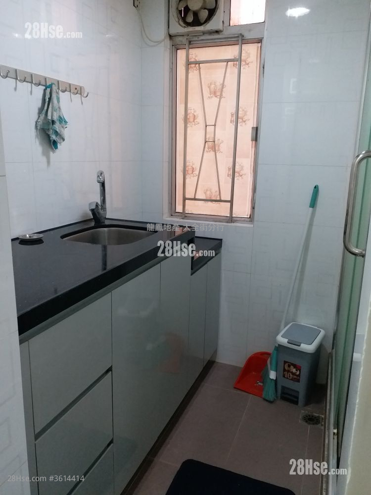 Cheung Hing Mansion Rental Studio , 1 Bathroom 199 ft² Cheung Hing Mansion Rental Studio , 1 Bathroom 199 ft²