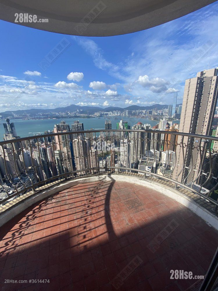 Villa Veneto Rental 4 Bedrooms , 3 Bathrooms 2,320 ft² Villa Veneto Rental 4 Bedrooms , 3 Bathrooms 2,320 ft²