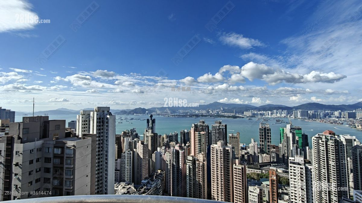 Villa Veneto Rental 4 Bedrooms , 3 Bathrooms 2,320 ft² Villa Veneto Rental 4 Bedrooms , 3 Bathrooms 2,320 ft²