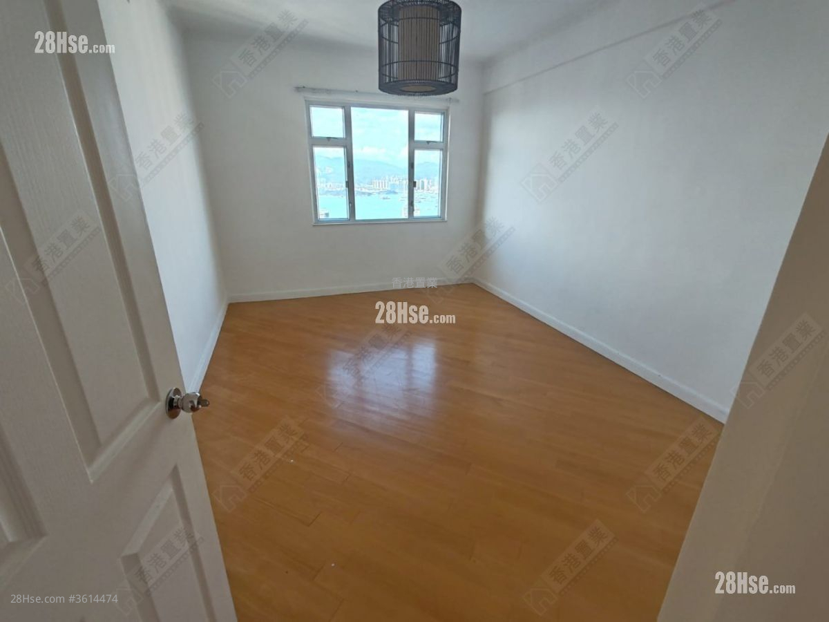 Villa Veneto Rental 4 Bedrooms , 3 Bathrooms 2,320 ft² Villa Veneto Rental 4 Bedrooms , 3 Bathrooms 2,320 ft²