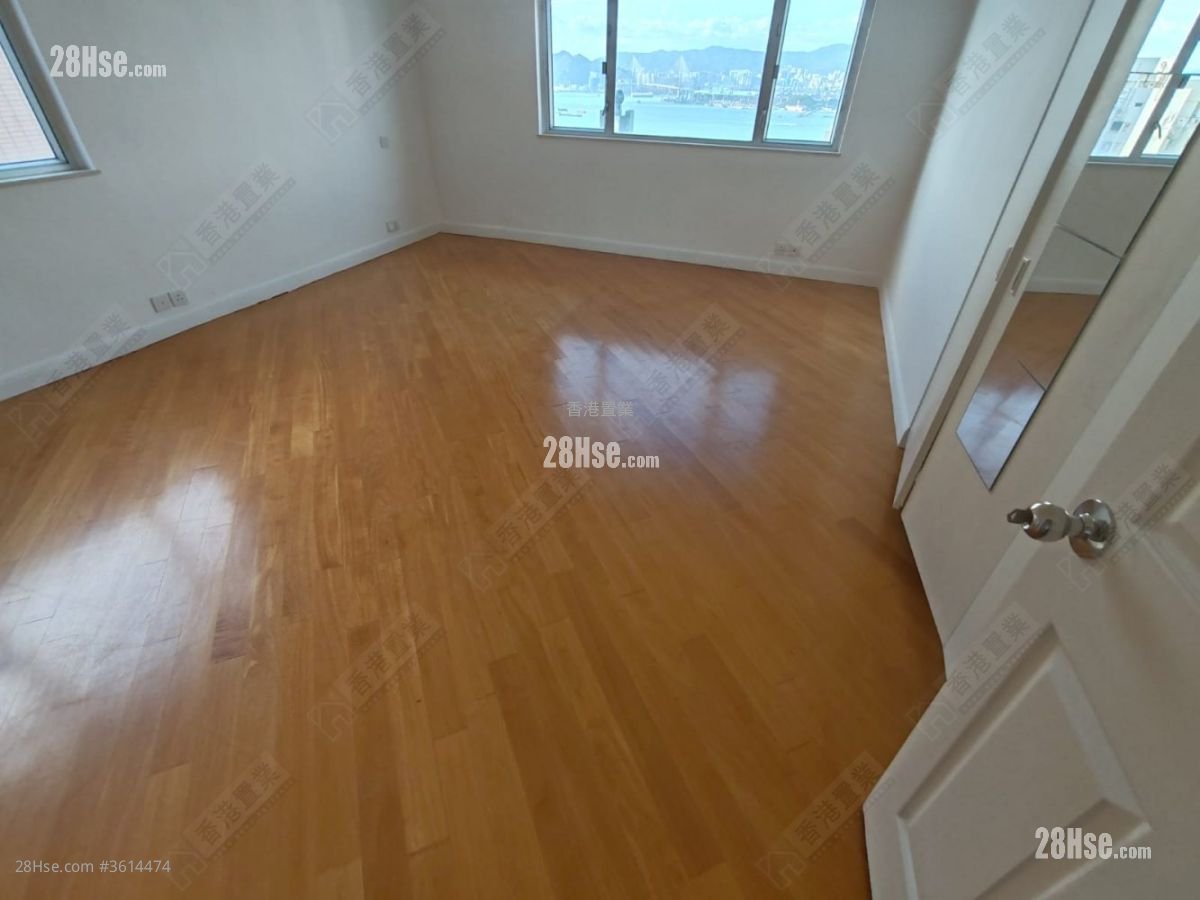 Villa Veneto Rental 4 Bedrooms , 3 Bathrooms 2,320 ft² Villa Veneto Rental 4 Bedrooms , 3 Bathrooms 2,320 ft²