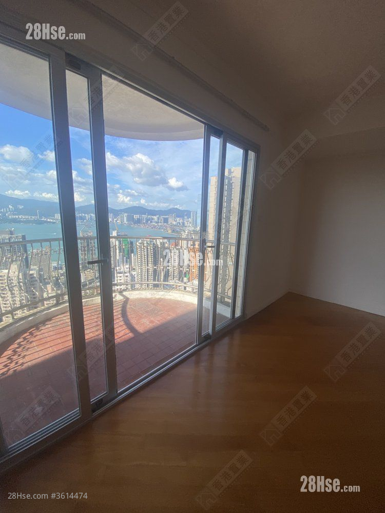 Villa Veneto Rental 4 Bedrooms , 3 Bathrooms 2,320 ft² Villa Veneto Rental 4 Bedrooms , 3 Bathrooms 2,320 ft²