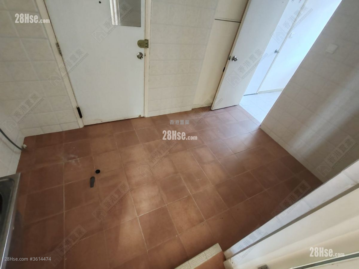 Villa Veneto Rental 4 Bedrooms , 3 Bathrooms 2,320 ft² Villa Veneto Rental 4 Bedrooms , 3 Bathrooms 2,320 ft²