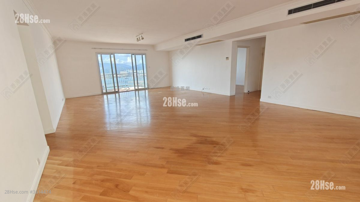 Villa Veneto Rental 4 Bedrooms , 3 Bathrooms 2,320 ft² Villa Veneto Rental 4 Bedrooms , 3 Bathrooms 2,320 ft²