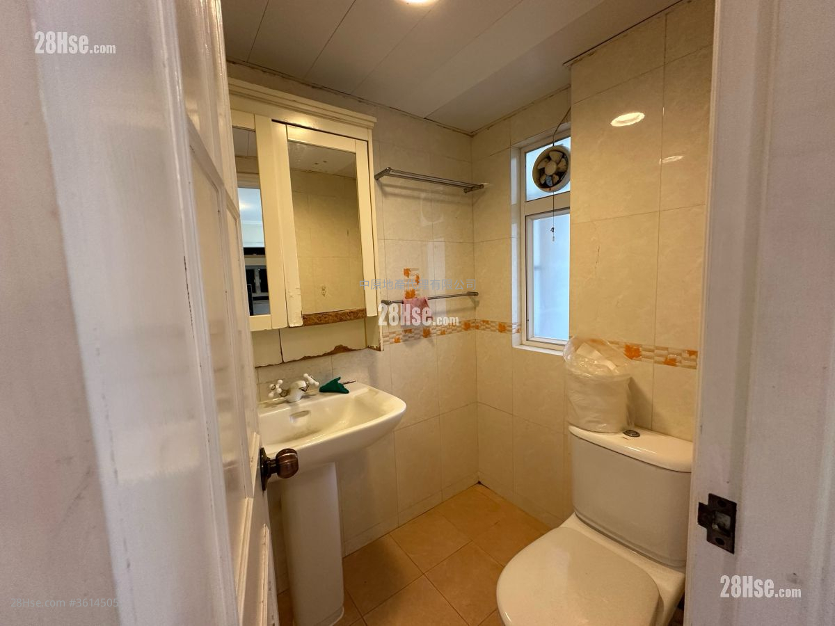 Ching Wah Court Sell 1 Bedroom , 1 Bathroom 363 ft² Ching Wah Court Sell 1 Bedroom , 1 Bathroom 363 ft²